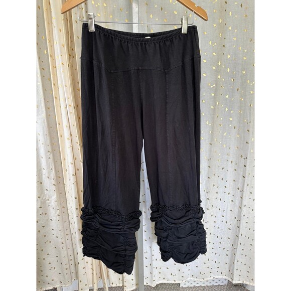 Avatar Clothing Cotton Lycra Back Embroidery Quarter Length Ruffle Crop Pants L - Picture 2 of 4